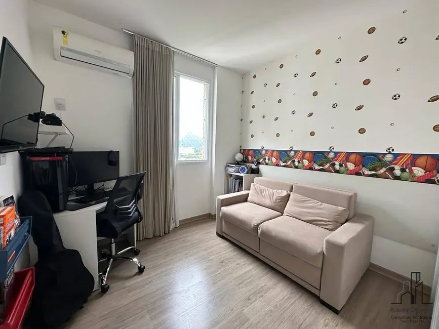 Foto 9 de Apartamento com 4 quartos à venda, 144m2 em Rio De Janeiro - RJ