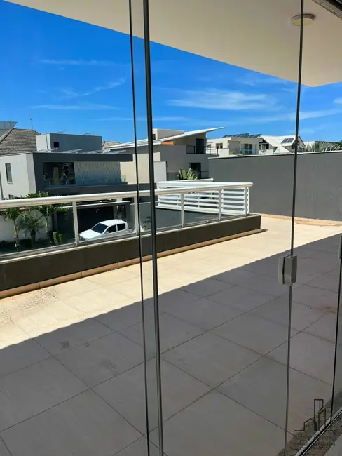 Casa de Condomínio com 3 quartos à venda, 360m2 em Recreio dos Bandeirantes, Rio De Janeiro - RJ - imagem 8 Foto 8 de Casa de Condomínio com 3 quartos à venda, 360m2 em Recreio dos Bandeirantes, Rio De Janeiro - RJ