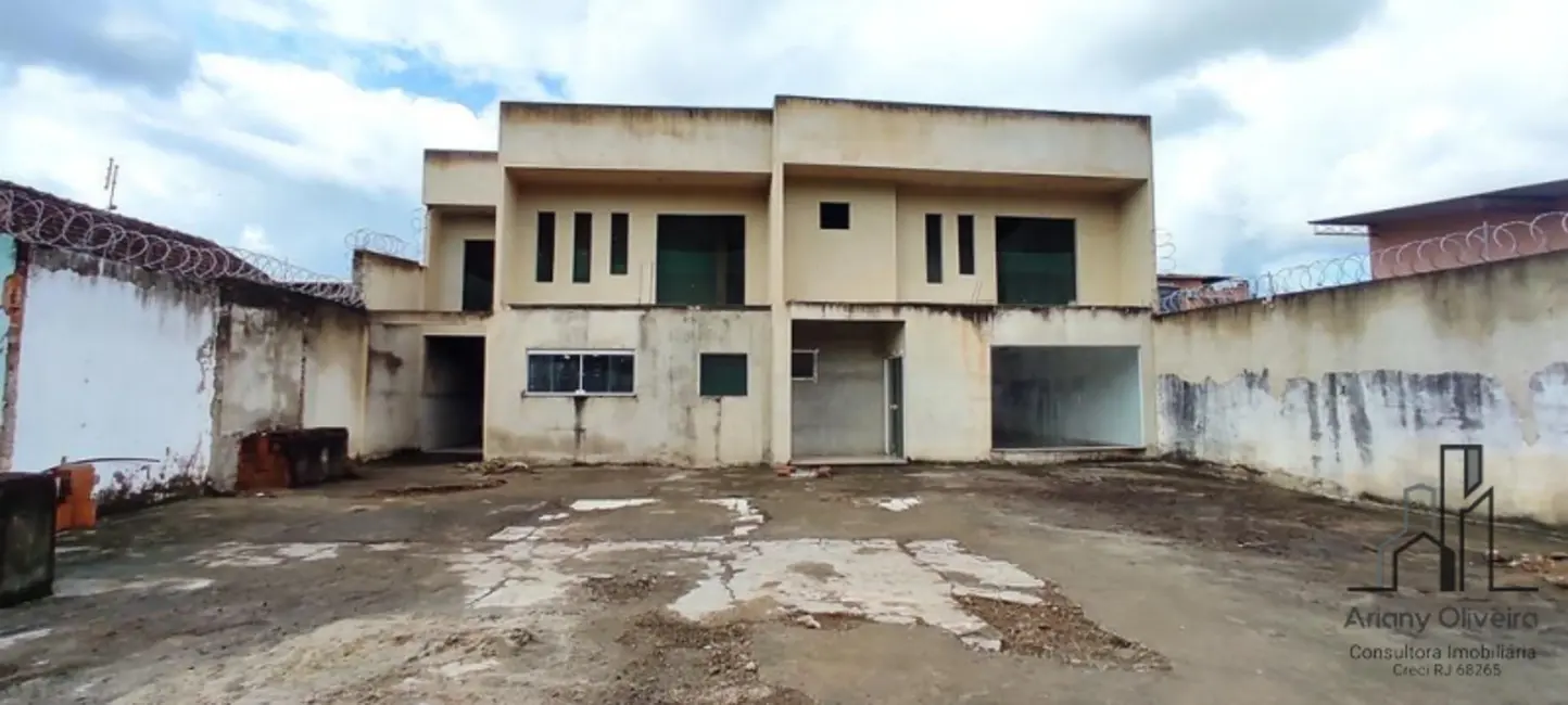 Foto 2 de Casa com 5 quartos à venda, 320m2 em Campo Grande, Rio De Janeiro - RJ
