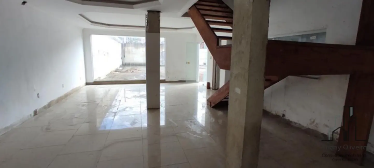 Foto 3 de Casa com 5 quartos à venda, 320m2 em Campo Grande, Rio De Janeiro - RJ