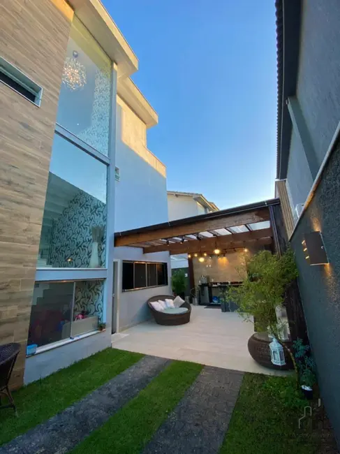 Casa de Condomínio com 4 quartos à venda, 370m2 em Recreio dos Bandeirantes, Rio De Janeiro - RJ - imagem 4 Foto 4 de Casa de Condomínio com 4 quartos à venda, 370m2 em Recreio dos Bandeirantes, Rio De Janeiro - RJ