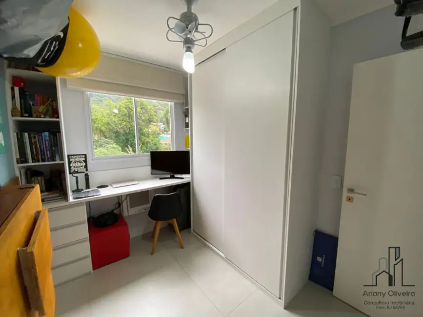 Foto 4 de Apartamento com 2 quartos à venda, 55m2 em Camorim, Rio De Janeiro - RJ