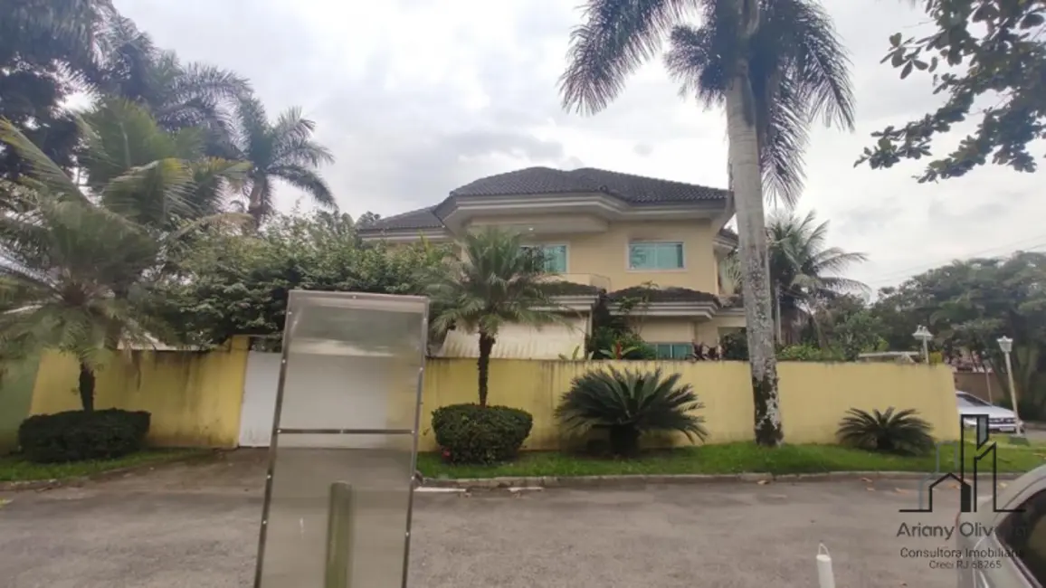 Casa de Condomínio com 4 quartos à venda, 250m2 em Vargem Grande, Rio De Janeiro - RJ - imagem 3 Foto 3 de Casa de Condomínio com 4 quartos à venda, 250m2 em Vargem Grande, Rio De Janeiro - RJ