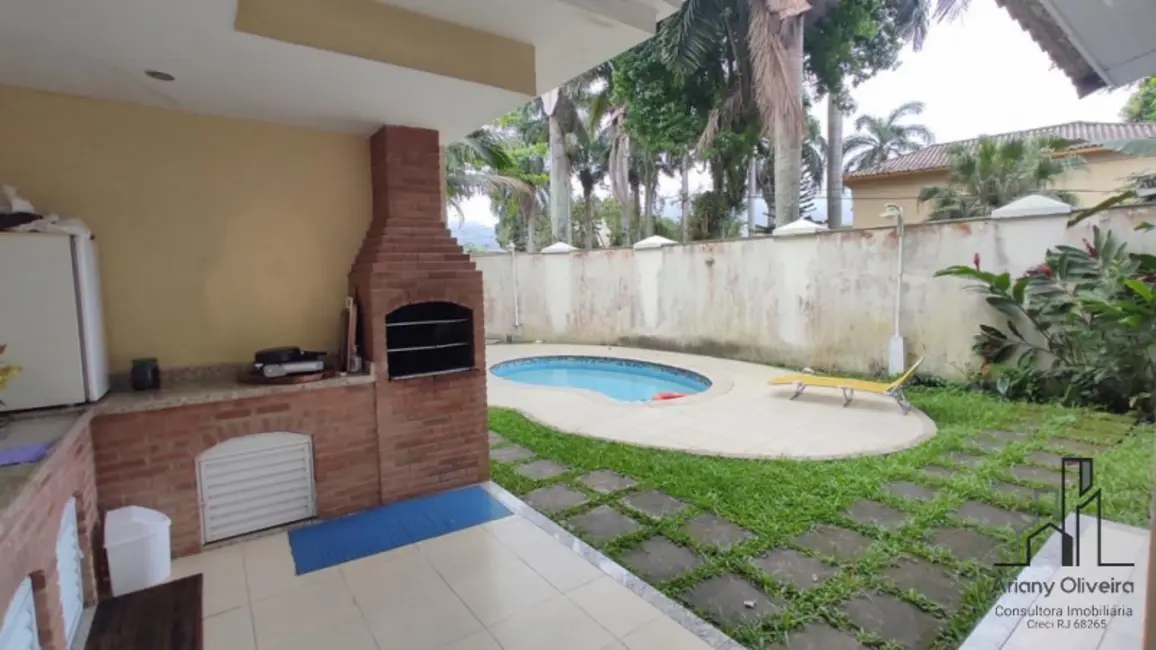 Casa de Condomínio com 4 quartos à venda, 250m2 em Vargem Grande, Rio De Janeiro - RJ - imagem 5 Foto 5 de Casa de Condomínio com 4 quartos à venda, 250m2 em Vargem Grande, Rio De Janeiro - RJ