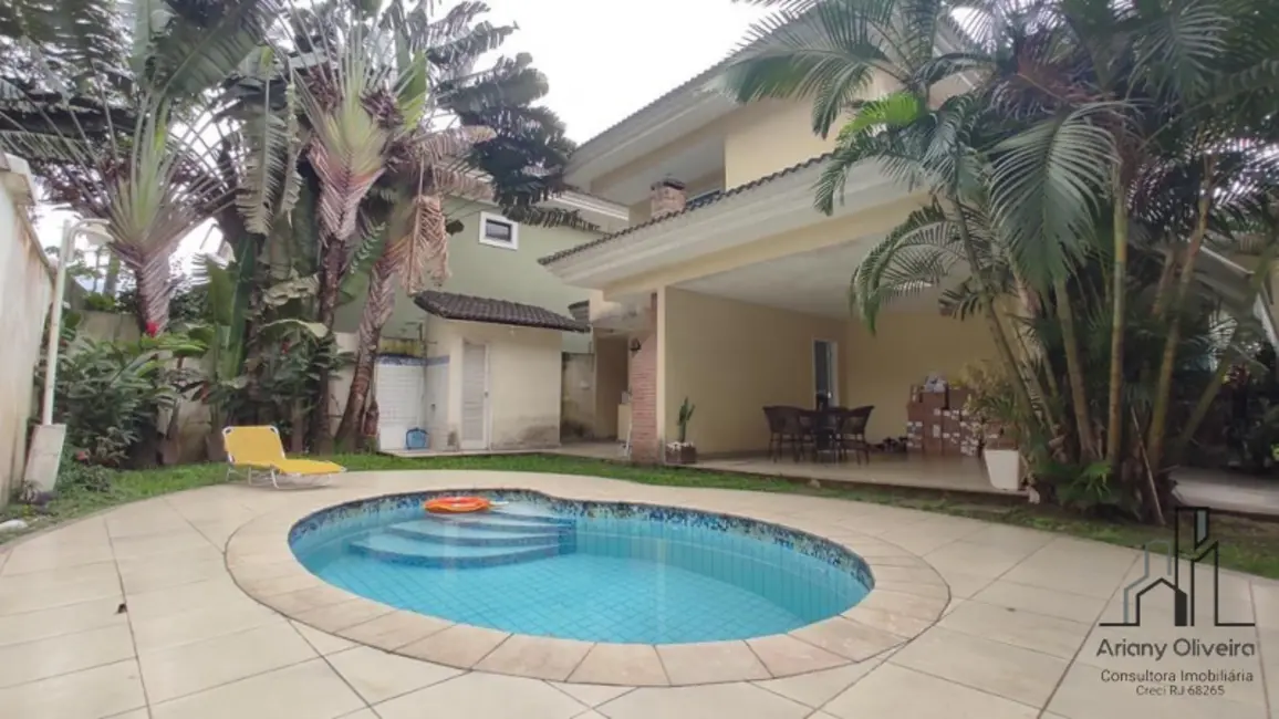 Casa de Condomínio com 4 quartos à venda, 250m2 em Vargem Grande, Rio De Janeiro - RJ - imagem 8 Foto 8 de Casa de Condomínio com 4 quartos à venda, 250m2 em Vargem Grande, Rio De Janeiro - RJ