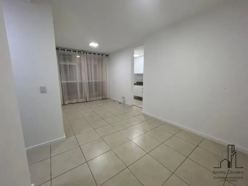 Foto 2 de Apartamento com 2 quartos à venda, 70m2 em Rio De Janeiro - RJ