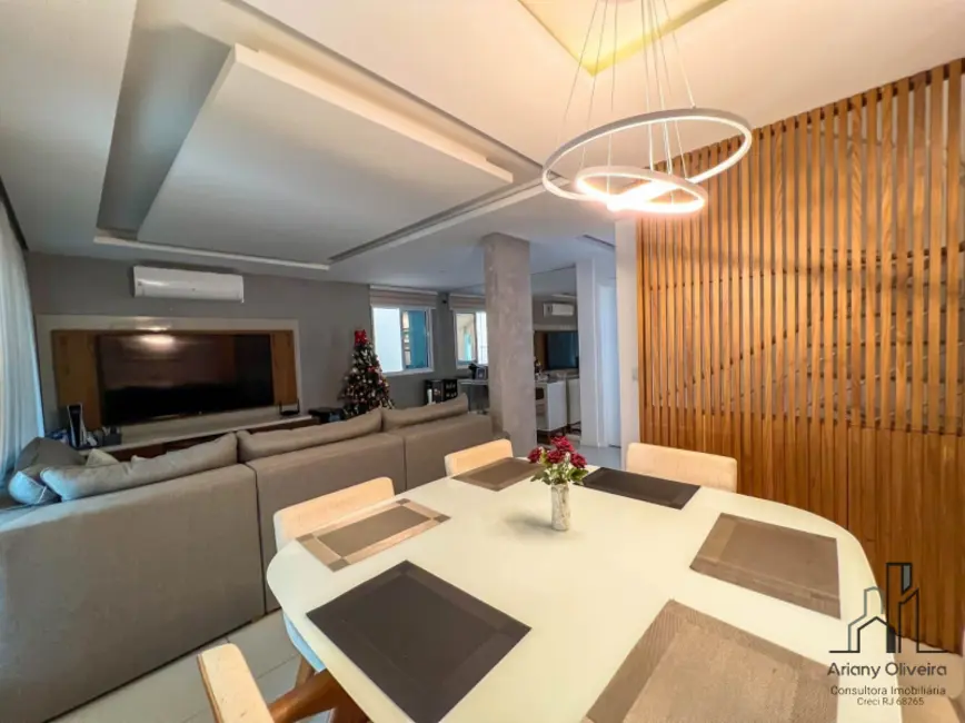 Casa de Condomínio com 4 quartos à venda, 156m2 em Recreio dos Bandeirantes, Rio De Janeiro - RJ - imagem 3 Foto 3 de Casa de Condomínio com 4 quartos à venda, 156m2 em Recreio dos Bandeirantes, Rio De Janeiro - RJ