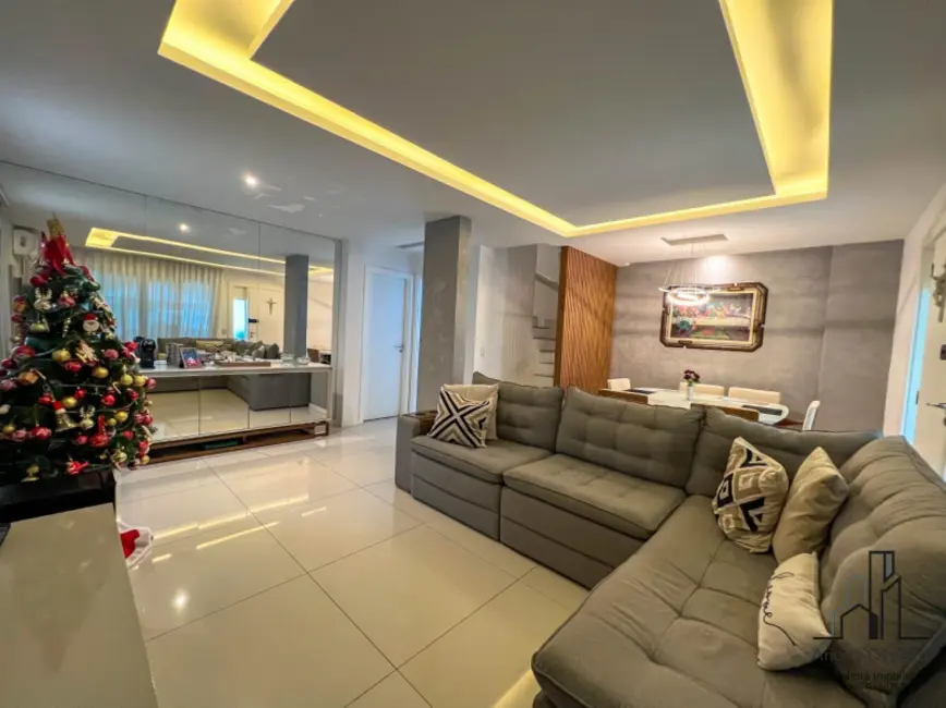 Foto 2 de Casa de Condomínio com 4 quartos à venda, 156m2 em Recreio dos Bandeirantes, Rio De Janeiro - RJ