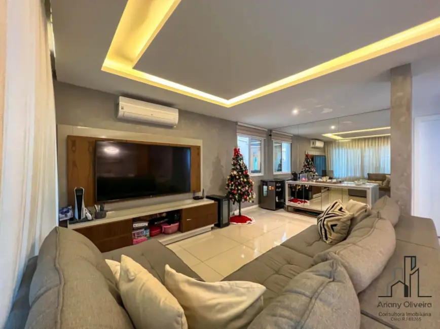 Foto 1 de Casa de Condomínio com 4 quartos à venda, 156m2 em Recreio dos Bandeirantes, Rio De Janeiro - RJ