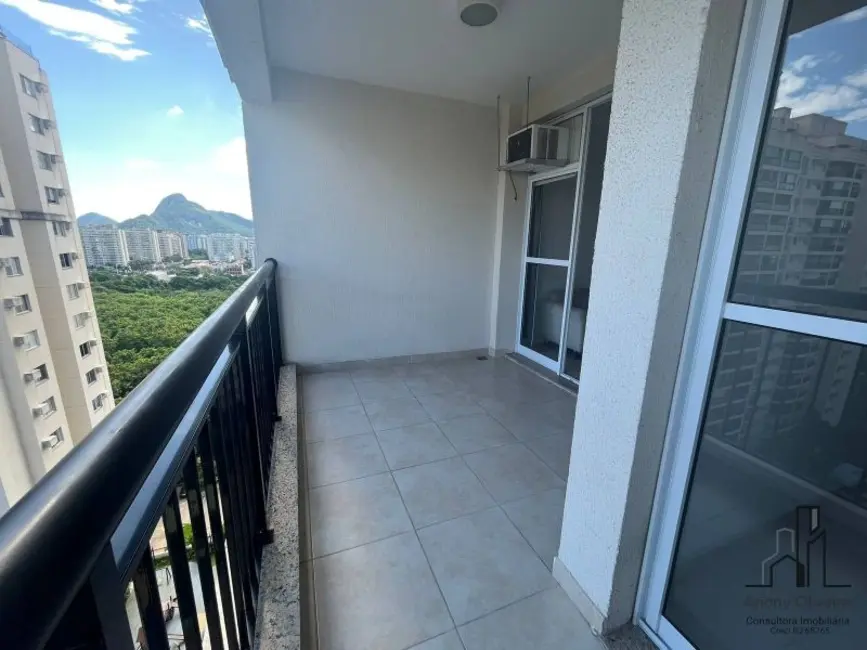 Foto 3 de Apartamento com 2 quartos à venda, 70m2 em Rio De Janeiro - RJ