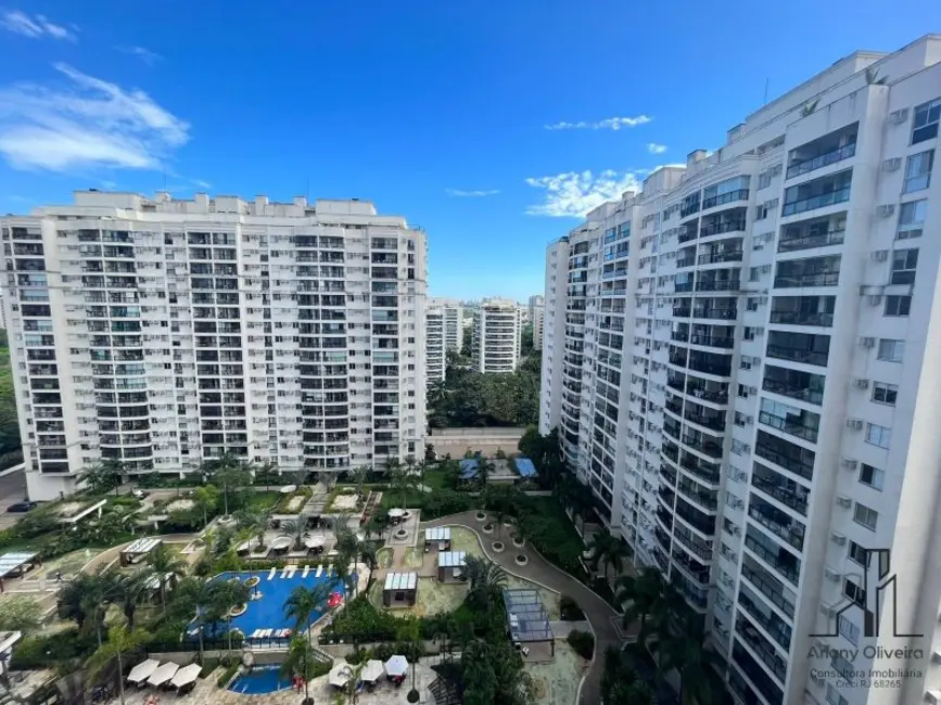 Foto 2 de Apartamento com 2 quartos à venda, 70m2 em Rio De Janeiro - RJ