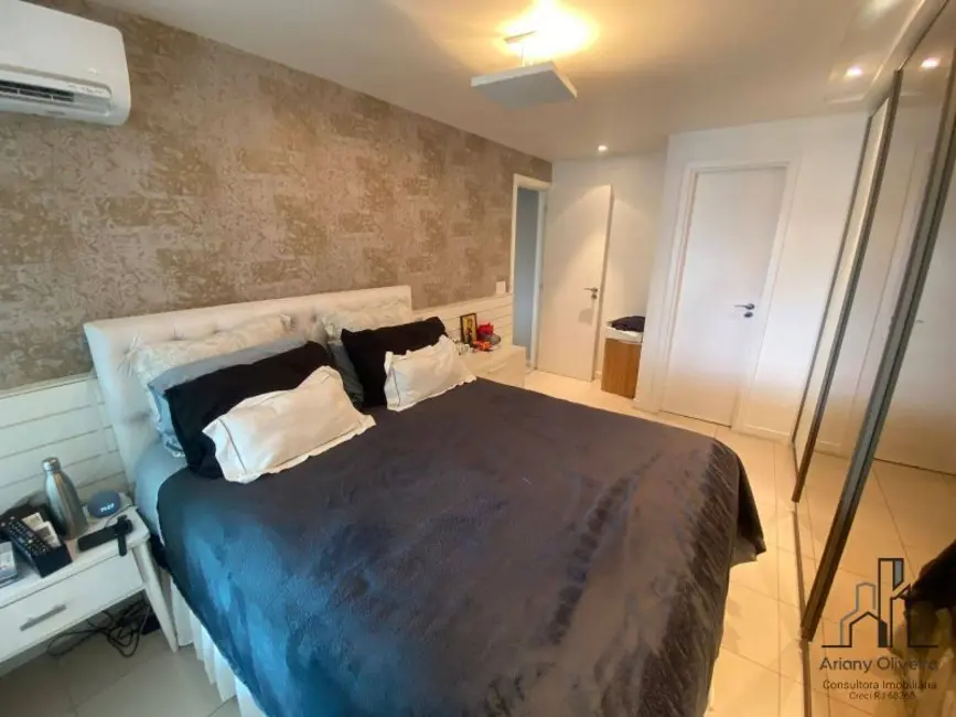 Apartamento com 4 quartos à venda, 320m2 em Barra da Tijuca, Rio De Janeiro - RJ - imagem 6 Foto 6 de Apartamento com 4 quartos à venda, 320m2 em Barra da Tijuca, Rio De Janeiro - RJ