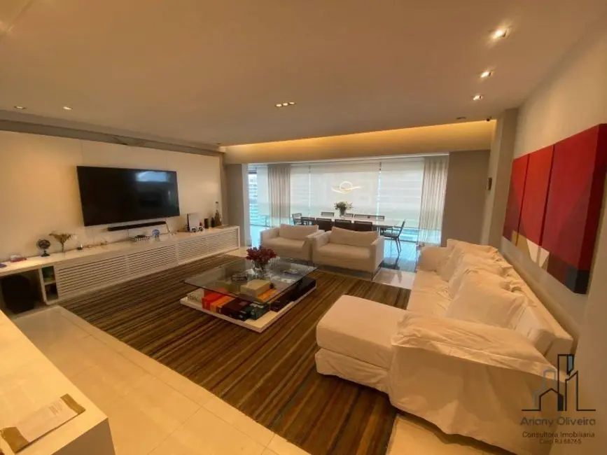 Apartamento com 4 quartos à venda, 320m2 em Barra da Tijuca, Rio De Janeiro - RJ - imagem 2 Foto 2 de Apartamento com 4 quartos à venda, 320m2 em Barra da Tijuca, Rio De Janeiro - RJ