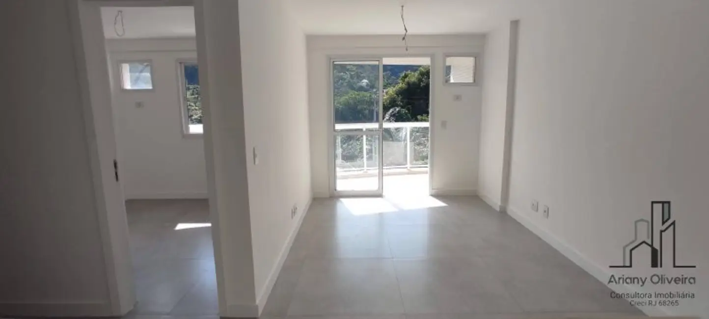 Foto 2 de Apartamento com 1 quarto para alugar, 48m2 em Vargem Pequena, Rio De Janeiro - RJ