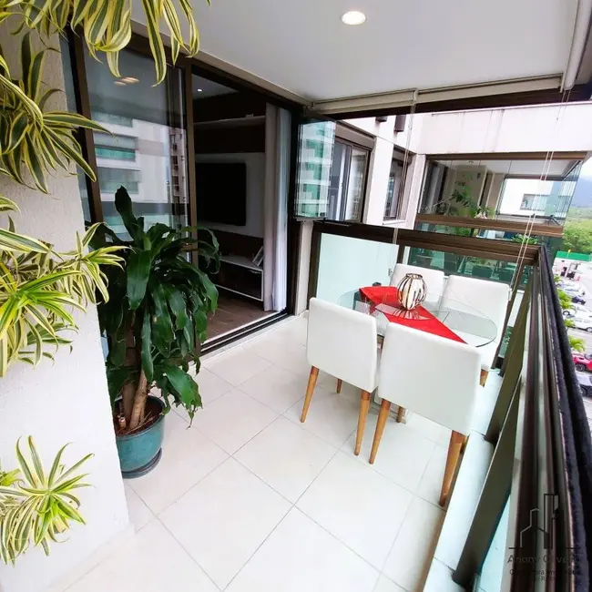 Apartamento com 2 quartos à venda, 66m2 em Recreio dos Bandeirantes, Rio De Janeiro - RJ - imagem 8 Foto 8 de Apartamento com 2 quartos à venda, 66m2 em Recreio dos Bandeirantes, Rio De Janeiro - RJ