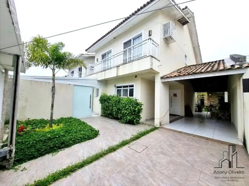 Foto 2 de Casa de Condomínio com 4 quartos à venda, 220m2 em Recreio dos Bandeirantes, Rio De Janeiro - RJ