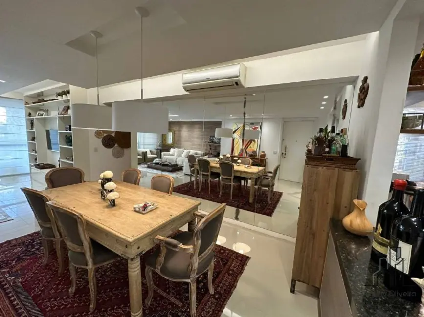 Foto 9 de Apartamento com 3 quartos à venda, 166m2 em Rio De Janeiro - RJ