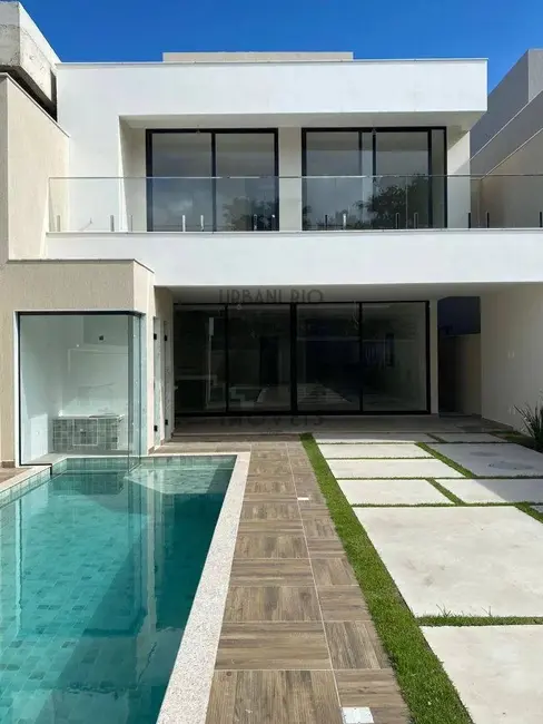 Foto 2 de Casa de Condomínio com 5 quartos à venda, 380m2 em Barra da Tijuca, Rio De Janeiro - RJ