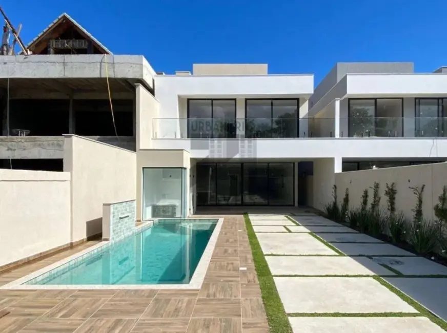 Foto 1 de Casa de Condomínio com 5 quartos à venda, 380m2 em Barra da Tijuca, Rio De Janeiro - RJ