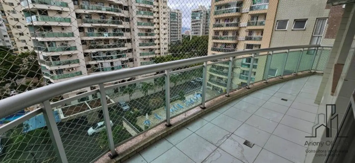 Foto 4 de Apartamento com 2 quartos à venda, 70m2 em Rio De Janeiro - RJ