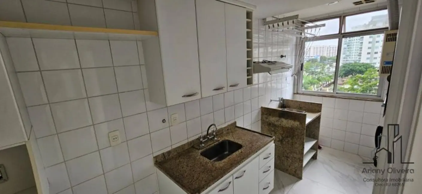 Foto 8 de Apartamento com 2 quartos à venda, 70m2 em Rio De Janeiro - RJ