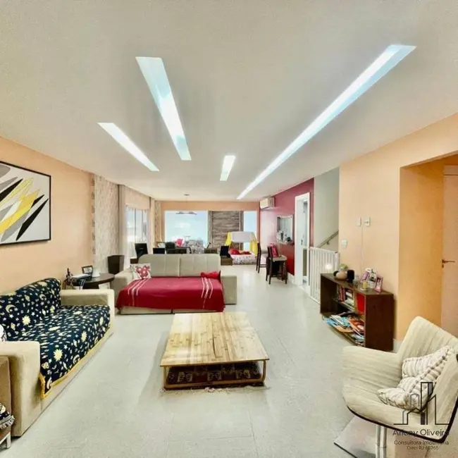 Casa de Condomínio com 4 quartos à venda, 358m2 em Barra da Tijuca, Rio De Janeiro - RJ - imagem 4 Foto 4 de Casa de Condomínio com 4 quartos à venda, 358m2 em Barra da Tijuca, Rio De Janeiro - RJ