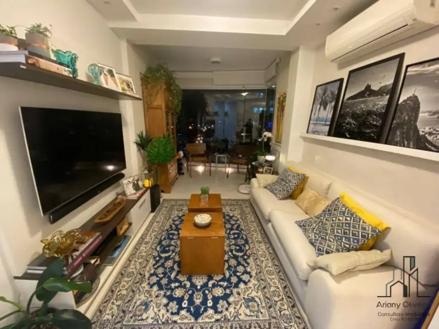 Apartamento com 2 quartos à venda, 70m2 em Rio De Janeiro - RJ - imagem 3 Foto 3 de Apartamento com 2 quartos à venda, 70m2 em Rio De Janeiro - RJ