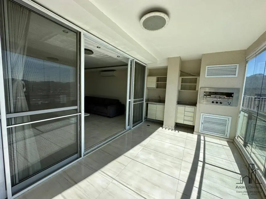 Foto 3 de Apartamento com 4 quartos à venda, 166m2 em Rio De Janeiro - RJ