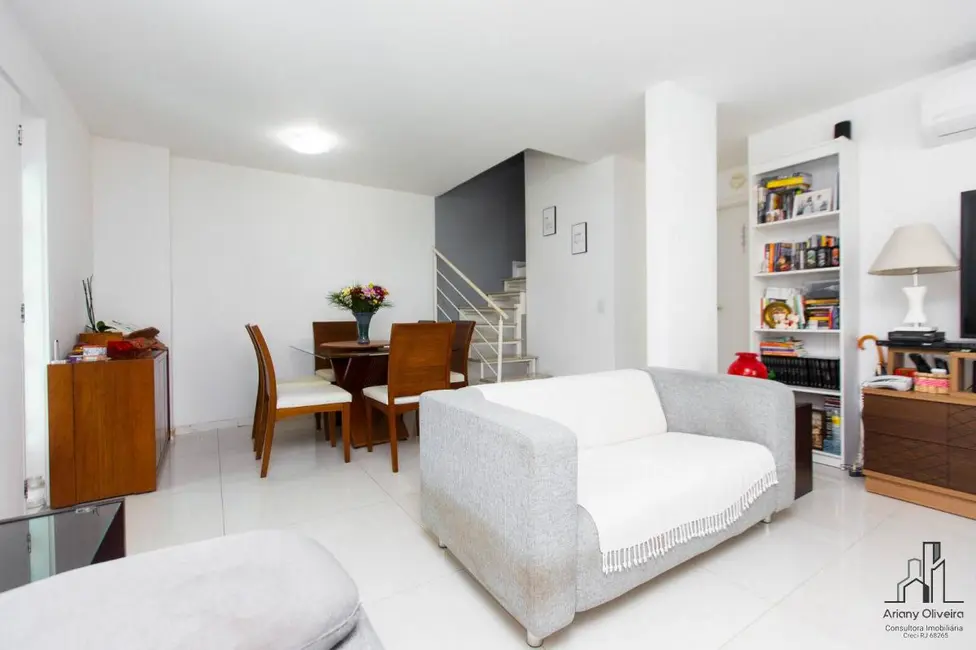 Casa de Condomínio com 3 quartos à venda, 156m2 em Recreio dos Bandeirantes, Rio De Janeiro - RJ - imagem 4 Foto 4 de Casa de Condomínio com 3 quartos à venda, 156m2 em Recreio dos Bandeirantes, Rio De Janeiro - RJ