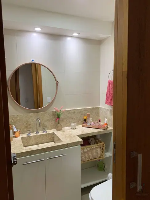 Foto 8 de Apartamento com 2 quartos à venda, 70m2 em Rio De Janeiro - RJ