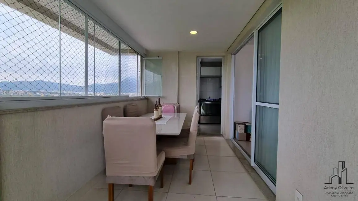 Foto 4 de Apartamento com 3 quartos à venda, 102m2 em Jacarepaguá, Rio De Janeiro - RJ