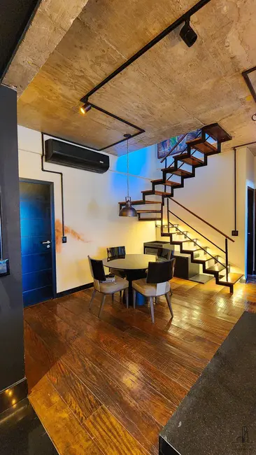 Cobertura com 4 quartos para alugar, 140m2 em Recreio dos Bandeirantes, Rio De Janeiro - RJ - imagem 5 Foto 5 de Cobertura com 4 quartos para alugar, 140m2 em Recreio dos Bandeirantes, Rio De Janeiro - RJ