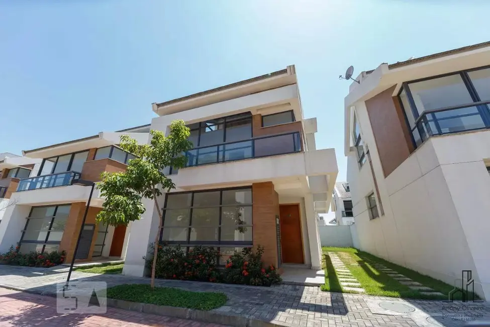 Casa de Condomínio com 4 quartos à venda, 192m2 em Recreio dos Bandeirantes, Rio De Janeiro - RJ - imagem 1 Foto 1 de Casa de Condomínio com 4 quartos à venda, 192m2 em Recreio dos Bandeirantes, Rio De Janeiro - RJ