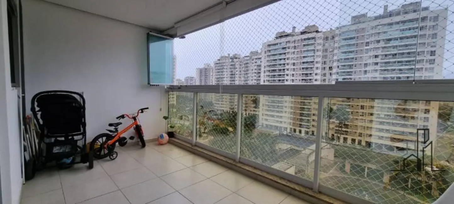 Foto 2 de Apartamento com 3 quartos à venda, 77m2 em Jacarepaguá, Rio De Janeiro - RJ