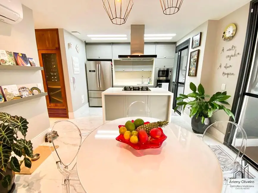 Casa de Condomínio com 4 quartos à venda, 192m2 em Recreio dos Bandeirantes, Rio De Janeiro - RJ - imagem 7 Foto 7 de Casa de Condomínio com 4 quartos à venda, 192m2 em Recreio dos Bandeirantes, Rio De Janeiro - RJ