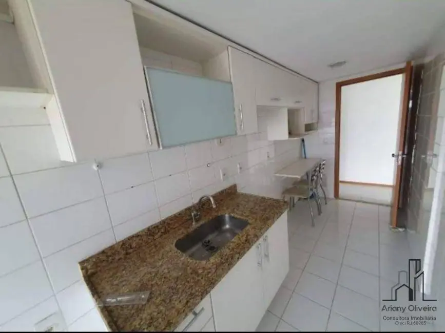 Foto 9 de Apartamento com 3 quartos à venda, 95m2 em Rio De Janeiro - RJ