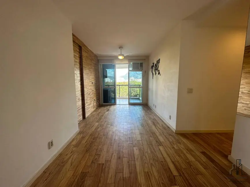 Foto 2 de Apartamento com 2 quartos à venda, 70m2 em Rio De Janeiro - RJ