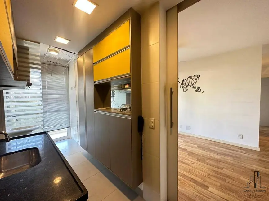 Foto 9 de Apartamento com 2 quartos à venda, 70m2 em Rio De Janeiro - RJ