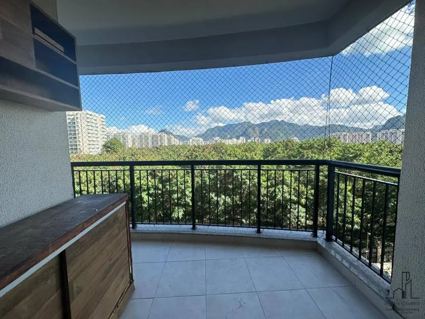 Foto 4 de Apartamento com 2 quartos à venda, 70m2 em Rio De Janeiro - RJ