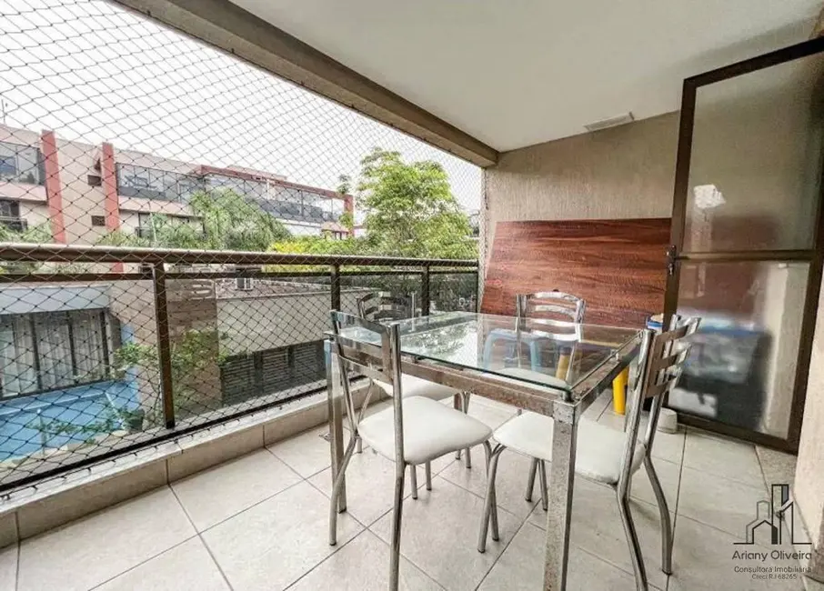 Apartamento com 2 quartos à venda, 74m2 em Recreio dos Bandeirantes, Rio De Janeiro - RJ - imagem 1 Foto 1 de Apartamento com 2 quartos à venda, 74m2 em Recreio dos Bandeirantes, Rio De Janeiro - RJ