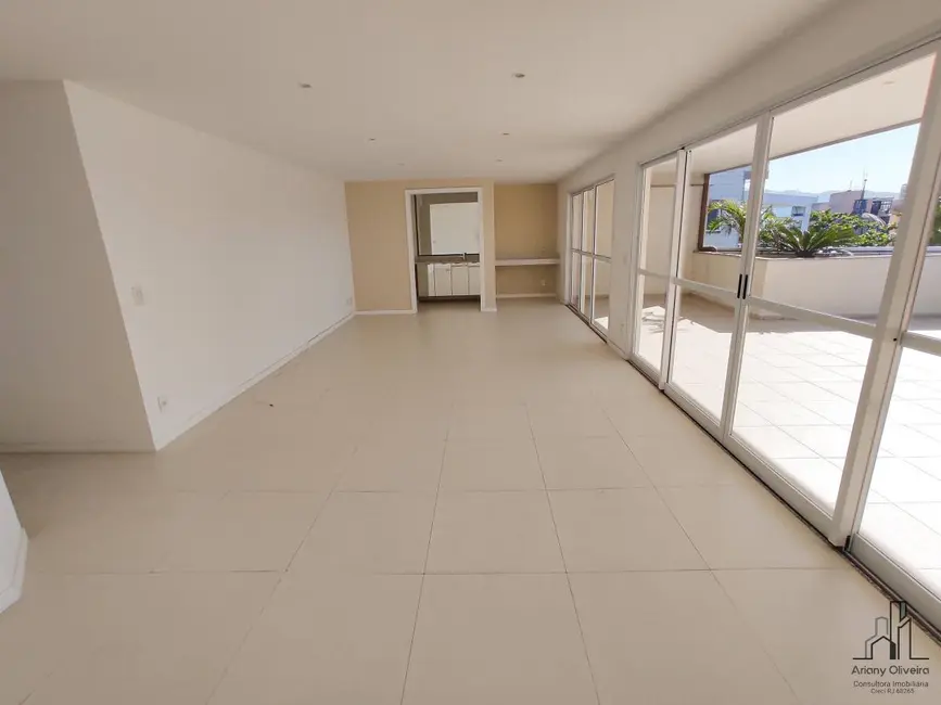 Foto 2 de Cobertura com 3 quartos à venda, 180m2 em Recreio dos Bandeirantes, Rio De Janeiro - RJ