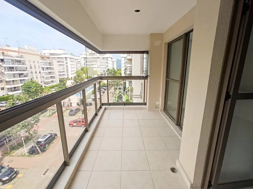 Apartamento com 2 quartos à venda, 85m2 em Recreio dos Bandeirantes, Rio De Janeiro - RJ - imagem 9 Foto 9 de Apartamento com 2 quartos à venda, 85m2 em Recreio dos Bandeirantes, Rio De Janeiro - RJ