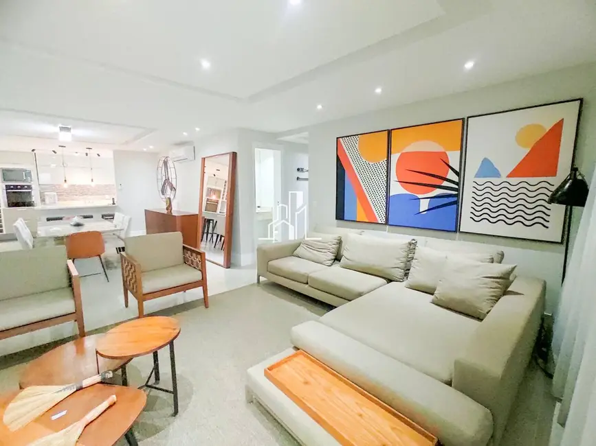 Apartamento com 3 quartos para alugar, 166m2 em Jacarepaguá, Rio De Janeiro - RJ - imagem 8 Foto 8 de Apartamento com 3 quartos para alugar, 166m2 em Jacarepaguá, Rio De Janeiro - RJ