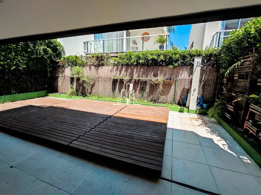 Casa de Condomínio com 4 quartos à venda, 214m2 em Recreio dos Bandeirantes, Rio De Janeiro - RJ - imagem 9 Foto 9 de Casa de Condomínio com 4 quartos à venda, 214m2 em Recreio dos Bandeirantes, Rio De Janeiro - RJ