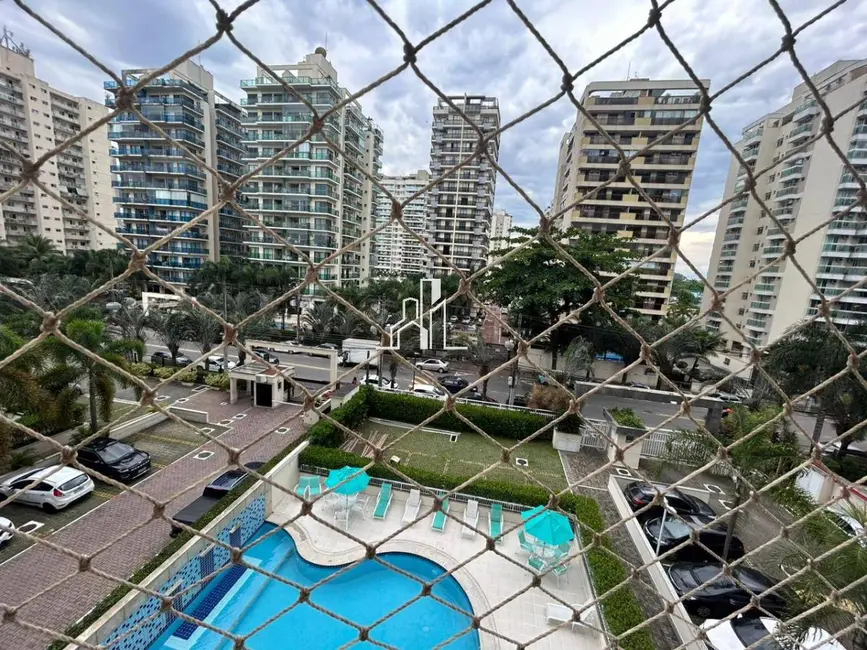 Apartamento com 3 quartos à venda, 80m2 em Rio De Janeiro - RJ - imagem 4 Foto 4 de Apartamento com 3 quartos à venda, 80m2 em Rio De Janeiro - RJ