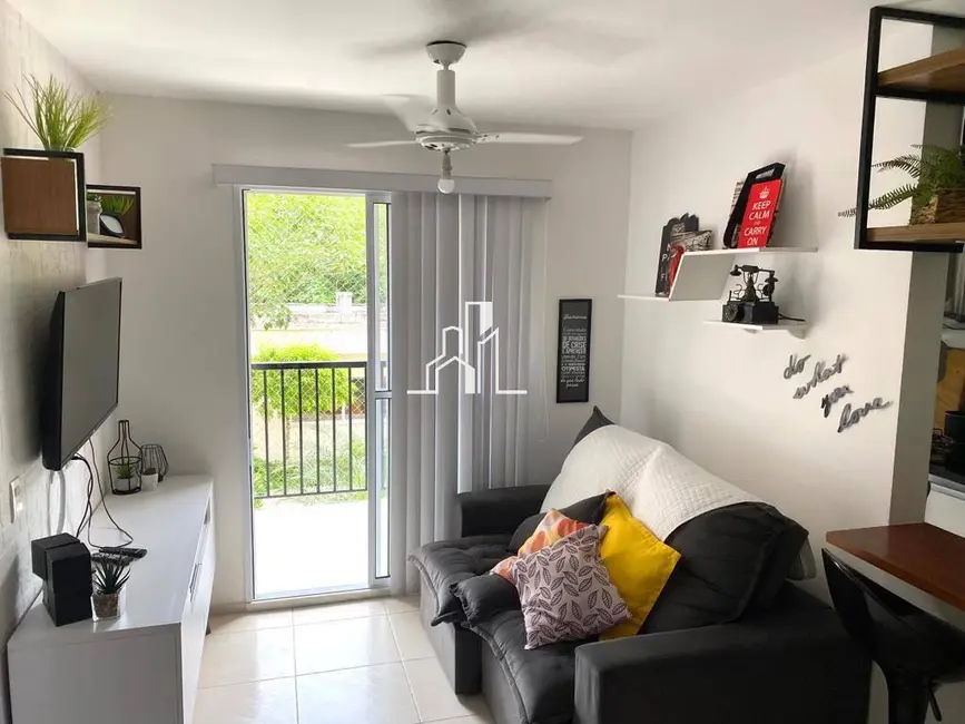 Apartamento com 3 quartos para alugar, 68m2 em Camorim, Rio De Janeiro - RJ - imagem 4 Foto 4 de Apartamento com 3 quartos para alugar, 68m2 em Camorim, Rio De Janeiro - RJ