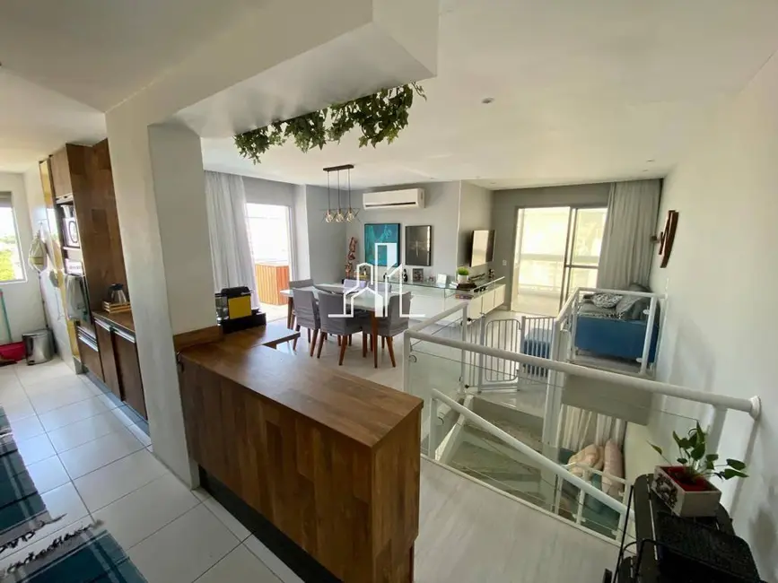 Cobertura com 3 quartos à venda, 181m2 em Recreio dos Bandeirantes, Rio De Janeiro - RJ - imagem 5 Foto 5 de Cobertura com 3 quartos à venda, 181m2 em Recreio dos Bandeirantes, Rio De Janeiro - RJ