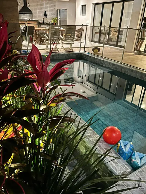 Foto 2 de Casa de Condomínio com 4 quartos para alugar, 252m2 em Recreio dos Bandeirantes, Rio De Janeiro - RJ