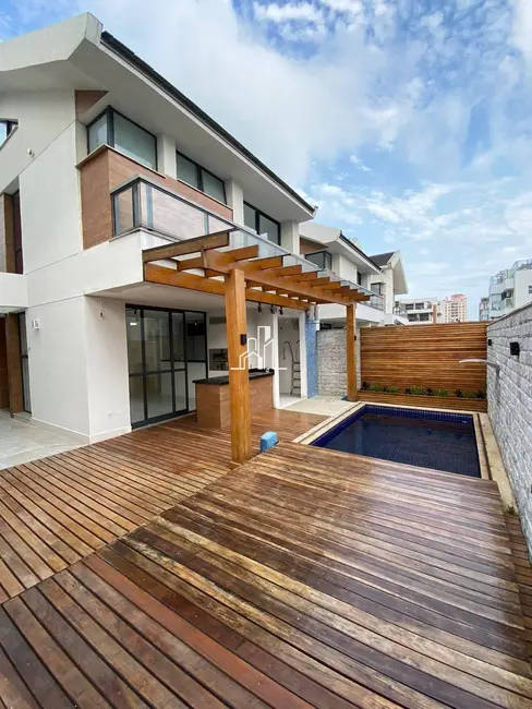 Foto 2 de Casa de Condomínio com 3 quartos à venda, 192m2 em Recreio dos Bandeirantes, Rio De Janeiro - RJ