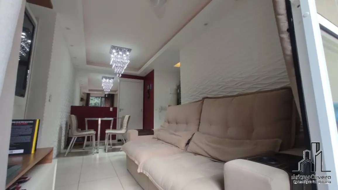 Foto 2 de Apartamento com 2 quartos à venda, 54m2 em Camorim, Rio De Janeiro - RJ